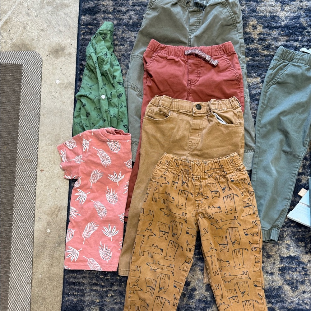 Boys 3T Lot Cat & Jack jogger pants